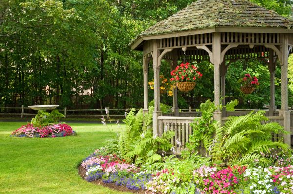 Alexandria Landscaping